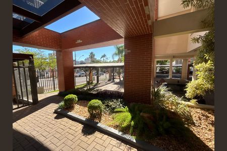 Apartamento para alugar com 68m², 2 quartos e 1 vaga