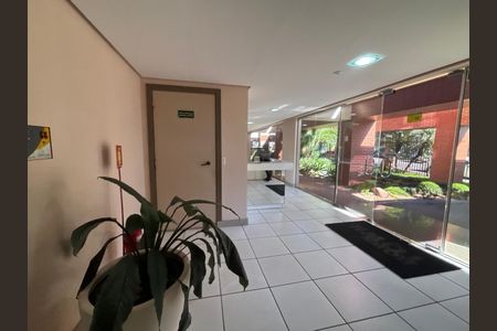Apartamento para alugar com 68m², 2 quartos e 1 vaga