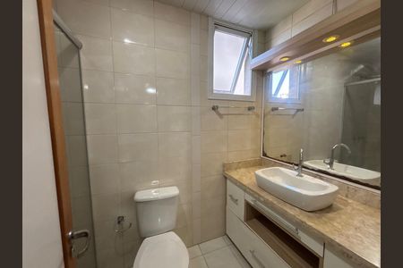 Apartamento para alugar com 68m², 2 quartos e 1 vaga