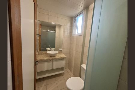 Apartamento para alugar com 68m², 2 quartos e 1 vaga