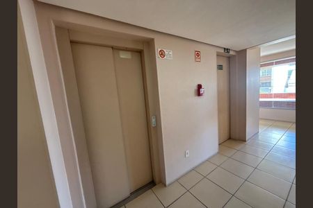 Apartamento para alugar com 68m², 2 quartos e 1 vaga