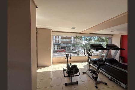 Apartamento para alugar com 68m², 2 quartos e 1 vaga
