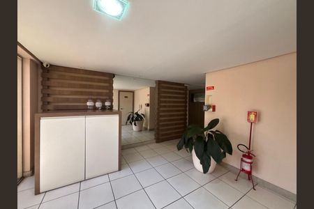 Apartamento para alugar com 68m², 2 quartos e 1 vaga