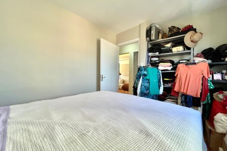Quarto 1 de apartamento à venda com 3 quartos, 68m² em Vila Alexandria, São Paulo