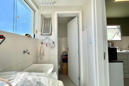 Apartamento à venda com 68m², 3 quartos e 2 vagasÁrea de Serviço