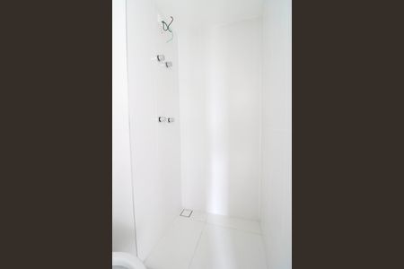 Banheiro de kitnet/studio à venda com 1 quarto, 22m² em Campo Belo, São Paulo
