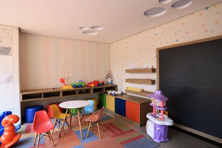 Apartamento à venda com 100m², 4 quartos e 2 vagasBrinquedoteca