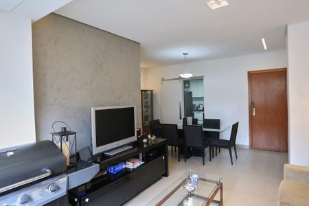 Apartamento à venda com 100m², 4 quartos e 2 vagasSala