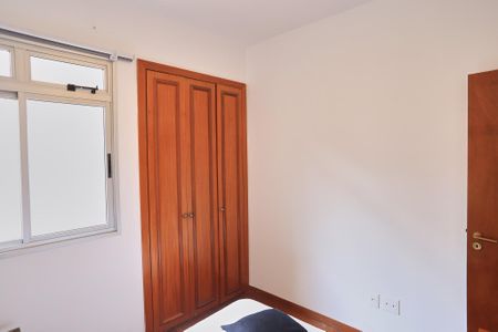 Apartamento à venda com 100m², 4 quartos e 2 vagasQuarto 1