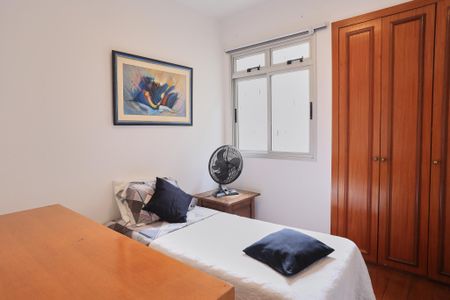 Apartamento à venda com 100m², 4 quartos e 2 vagasQuarto 1