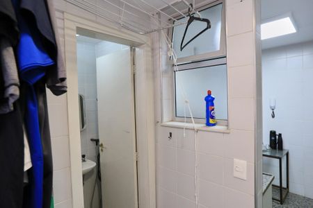 Apartamento à venda com 100m², 4 quartos e 2 vagasÁrea de Serviço