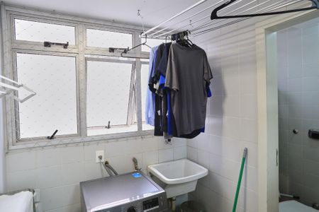 Apartamento à venda com 100m², 4 quartos e 2 vagasÁrea de Serviço