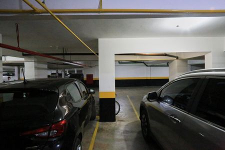 Apartamento à venda com 100m², 4 quartos e 2 vagasGaragem