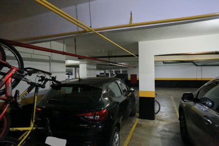 Apartamento à venda com 100m², 4 quartos e 2 vagasGaragem