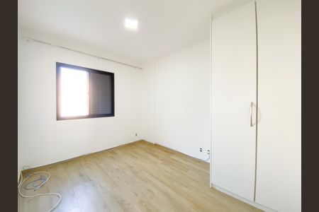 Apartamento à venda com 68m², 2 quartos e 1 vaga Apartamento à venda com 68m², 2 quartos e 1 vagaSuíte
