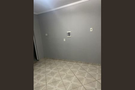 Quarto de casa para alugar com 1 quarto, 40m² em Cidade Boa Vista, Suzano