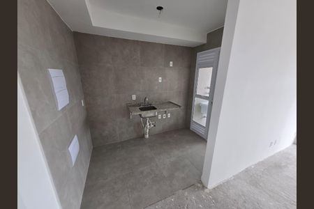 Cozinha de apartamento para alugar com 2 quartos, 70m² em Parque Sao Domingos, São Paulo