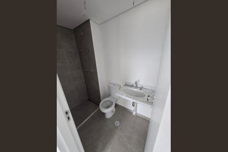 Banheiro da Suíte de apartamento para alugar com 2 quartos, 70m² em Parque Sao Domingos, São Paulo