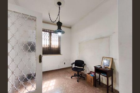 Casa para alugar com 500m², 4 quartos e 5 vagasQuarto de Serviço