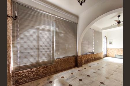 Casa para alugar com 500m², 4 quartos e 5 vagasVaranda da Sala
