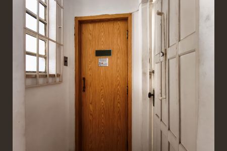 Casa para alugar com 500m², 4 quartos e 5 vagasCorredor
