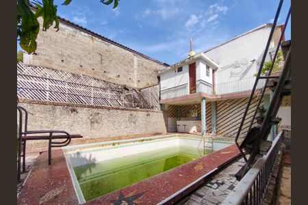 Casa para alugar com 500m², 4 quartos e 5 vagasPiscina