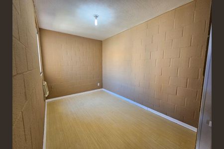 Quarto 1 de apartamento para alugar com 2 quartos, 39m² em Cristal, Porto Alegre