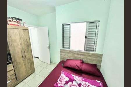 Casa de condomínio à venda com 57m², 2 quartos e 1 vagaQuarto 2