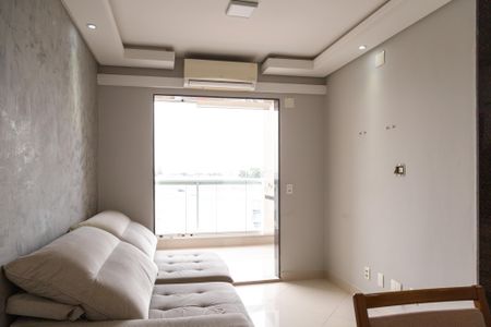 Sala de apartamento para alugar com 2 quartos, 63m² em Vila Endres, Guarulhos
