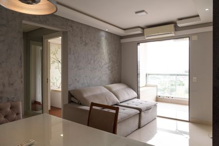 Sala de apartamento para alugar com 2 quartos, 63m² em Vila Endres, Guarulhos