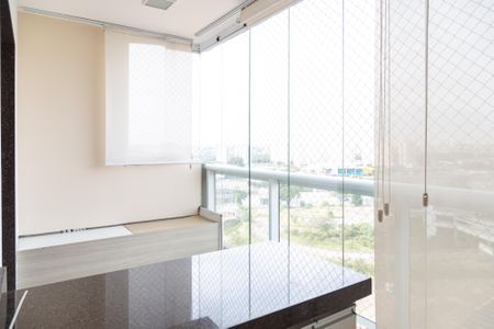 Apartamento para alugar com 63m², 2 quartos e 2 vagasVaranda