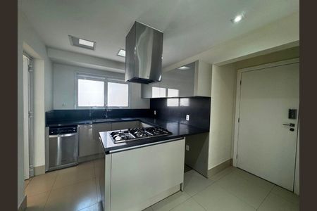 Apartamento à venda com 206m², 3 quartos e 3 vagas