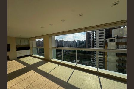 Apartamento à venda com 206m², 3 quartos e 3 vagas