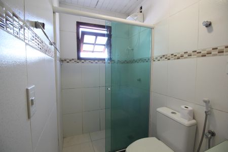 Casa de condomínio à venda com 60m², 2 quartos e 2 vagasBanheiro Social