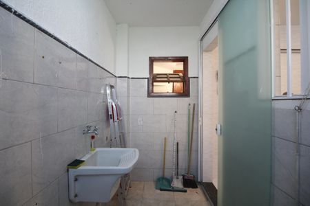 Casa de condomínio à venda com 60m², 2 quartos e 2 vagasÁrea de Serviço