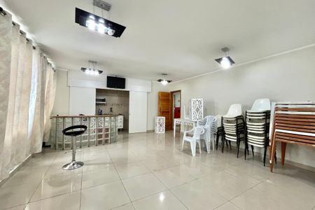 Apartamento para alugar com 67m², 2 quartos e 1 vagaÁrea comum - Salão de festas