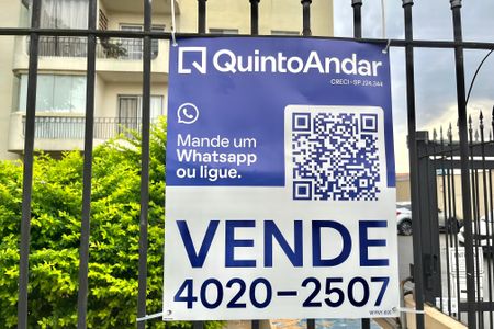 Apartamento para alugar com 67m², 2 quartos e 1 vagaPlaquinha instalada 