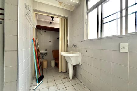 Apartamento para alugar com 67m², 2 quartos e 1 vagaÁrea de Serviço