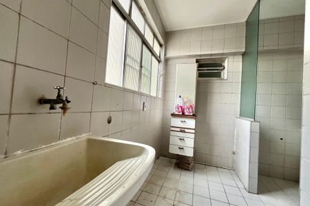 Apartamento para alugar com 67m², 2 quartos e 1 vagaÁrea de Serviço