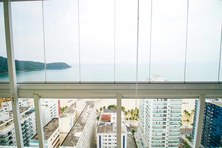 Apartamento para alugar com 201m², 4 quartos e 3 vagas Apartamento para alugar com 201m², 4 quartos e 3 vagasVista da Varanda