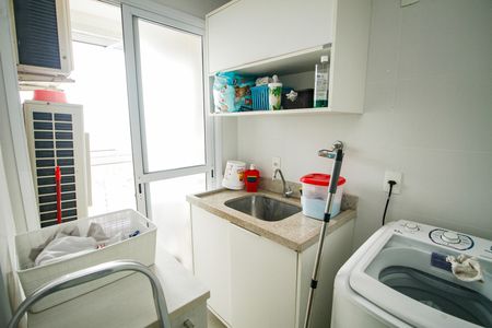 Apartamento para alugar com 201m², 4 quartos e 3 vagas Apartamento para alugar com 201m², 4 quartos e 3 vagasÁrea de Serviço