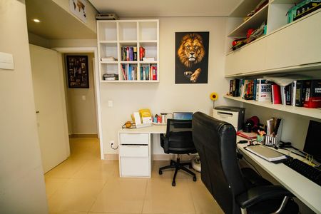 Apartamento para alugar com 201m², 4 quartos e 3 vagas Apartamento para alugar com 201m², 4 quartos e 3 vagasSuíte 3