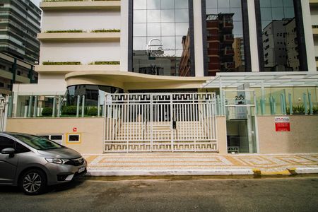 Apartamento para alugar com 201m², 4 quartos e 3 vagas Apartamento para alugar com 201m², 4 quartos e 3 vagasFachada