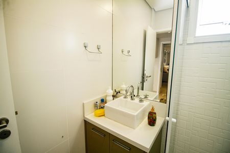 Apartamento para alugar com 201m², 4 quartos e 3 vagas Apartamento para alugar com 201m², 4 quartos e 3 vagasBanheiro da Suíte 3