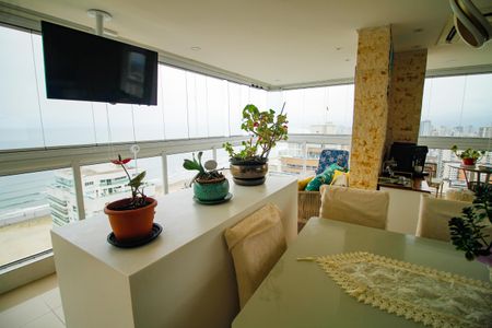 Apartamento para alugar com 201m², 4 quartos e 3 vagas Apartamento para alugar com 201m², 4 quartos e 3 vagasSala