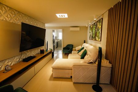 Apartamento para alugar com 201m², 4 quartos e 3 vagas Apartamento para alugar com 201m², 4 quartos e 3 vagasSala de TV