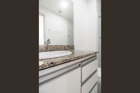 Apartamento à venda com 50m², 1 quarto e 1 vaga Apartamento à venda com 50m², 1 quarto e 1 vagaBanheiro da Suíte