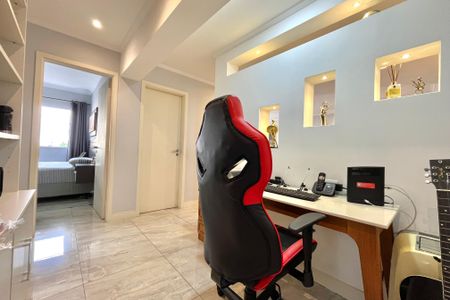 Apartamento à venda com 83m², 2 quartos e 1 vaga Apartamento à venda com 83m², 2 quartos e 1 vagaEscritório
