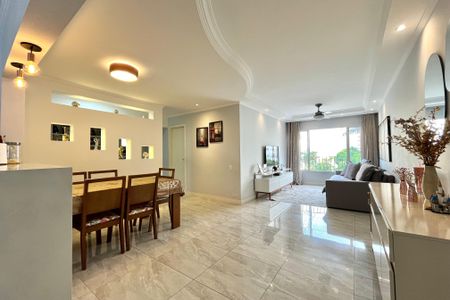 Apartamento à venda com 83m², 2 quartos e 1 vaga Apartamento à venda com 83m², 2 quartos e 1 vagaSala