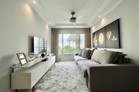 Apartamento à venda com 83m², 2 quartos e 1 vaga Apartamento à venda com 83m², 2 quartos e 1 vagaSala